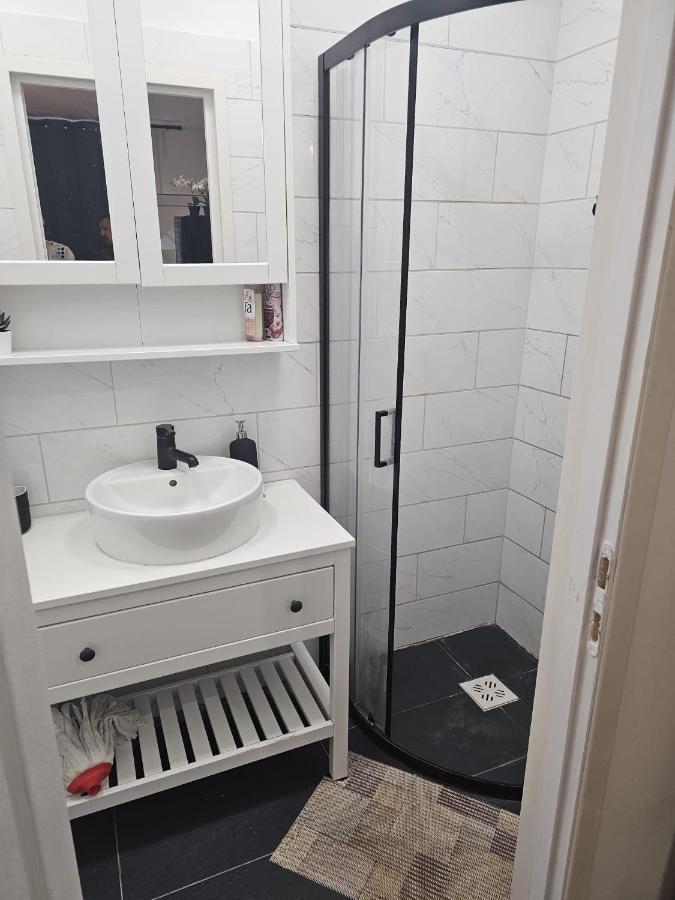 7Dab 4 Josika 28 Contactless Self Check-In Hotel Budapest Esterno foto